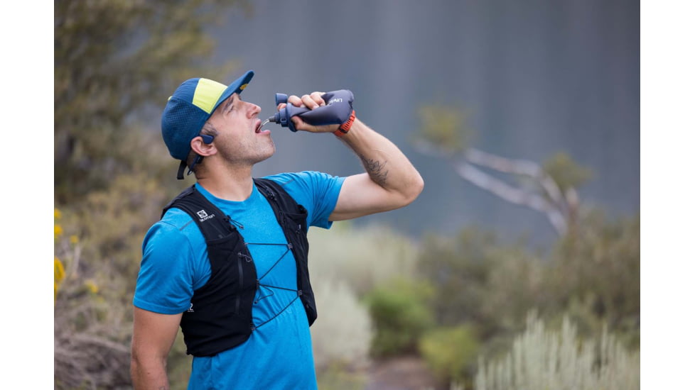LifeStraw Peak Series Collapsible Squeeze Water Bottle Filter System, Dusty Mountain Blue, 1 liter, LSPSFX1LMB1