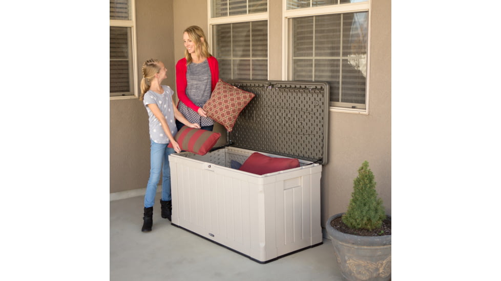 Lifetime Products 116 Gallon Outdoor Storage Deck Box