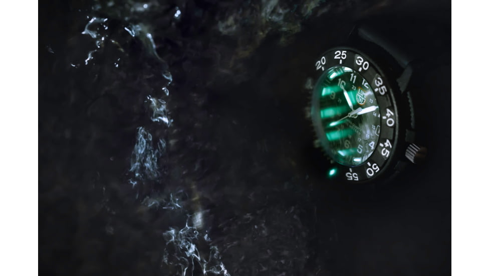 Luminox Navy Seal Dive Watch, Black Dial, Dive Strap NS3001