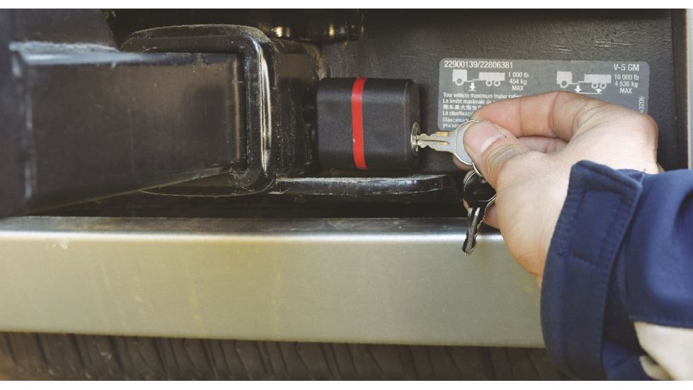 Malone Auto Racks Locking Hitch Pin For Receiver Hitch Style Carriers, MPG2174