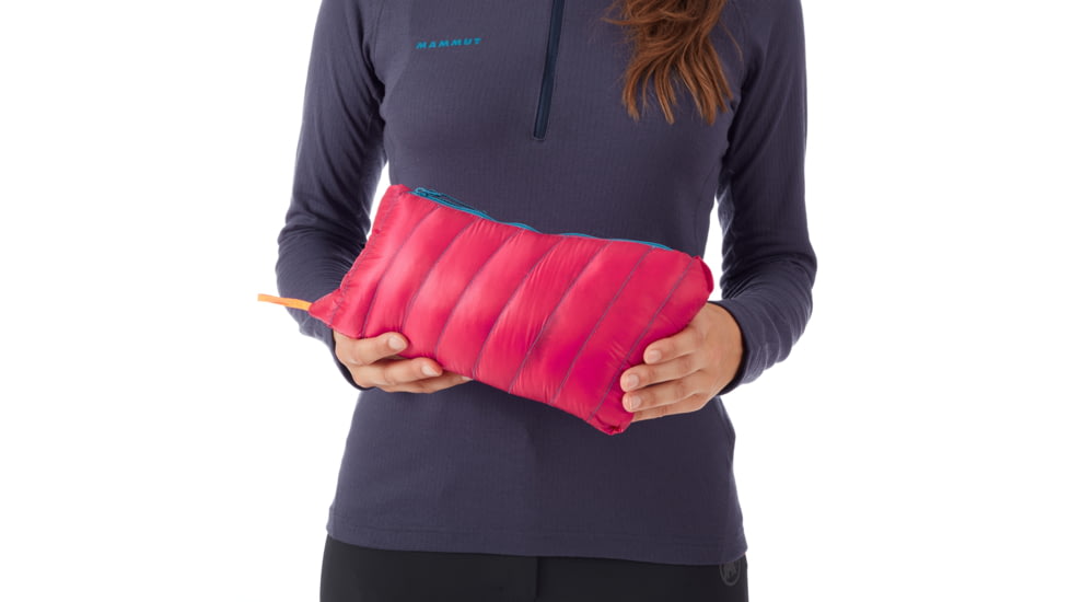 Mammut Broad Peak Light Insulated Jacket - Womens, Sapphire-Dragon Fruit, M, 1013-00320-50251-114