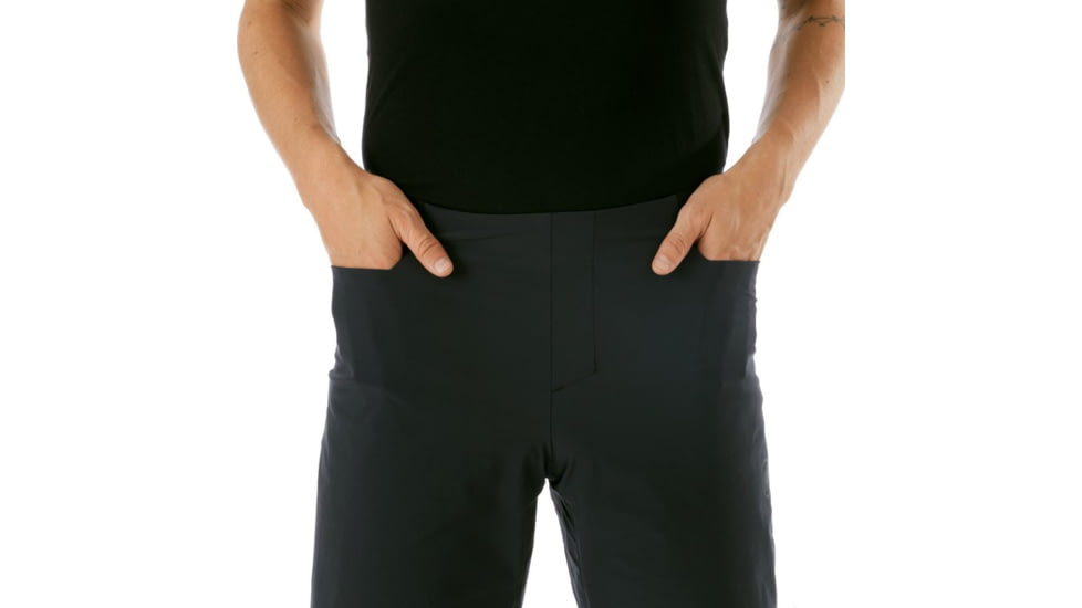 Mammut Crashiano Shorts - Mens, Black, 40, 32, 1023-00160-0001-56-10