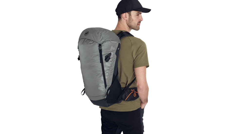 Mammut Ducan 24 Backpack, Granit/Black, 2530-00350-00087-1024