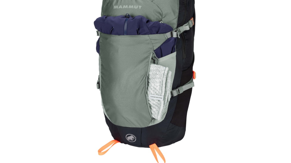 Mammut Lithium Zip 24L Daypack, Granit/Black, 2530-03451-00087-1224