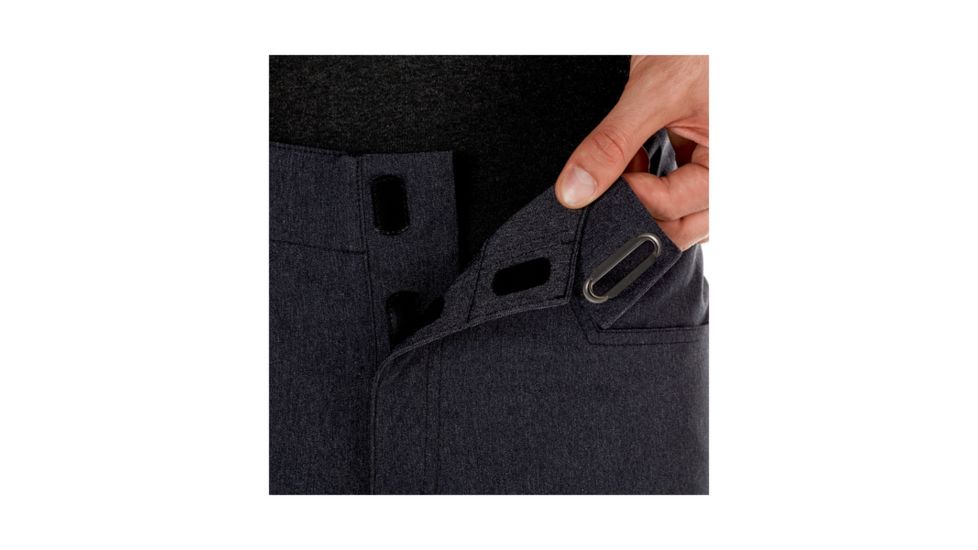 Mammut Mens Massone Shorts, Black Mlange, US 38 Waist, 1023-00020-0033-54-10