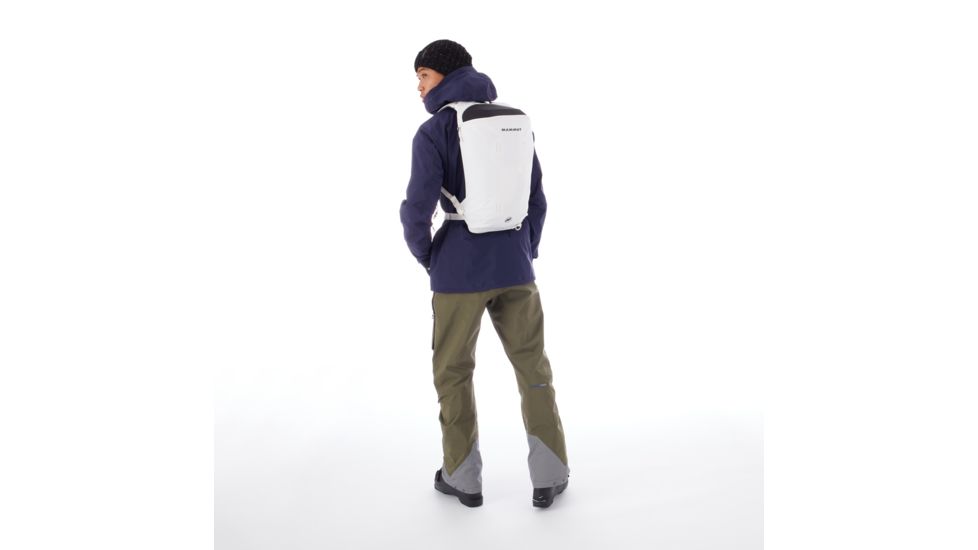 Mammut Nirvana 15 Snow Pack, White, 2560-00010-0243-1015