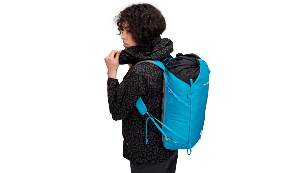 Mammut Trion 18 Climbing Packs - Mens, Ocean, 2520-00830-5133-1018