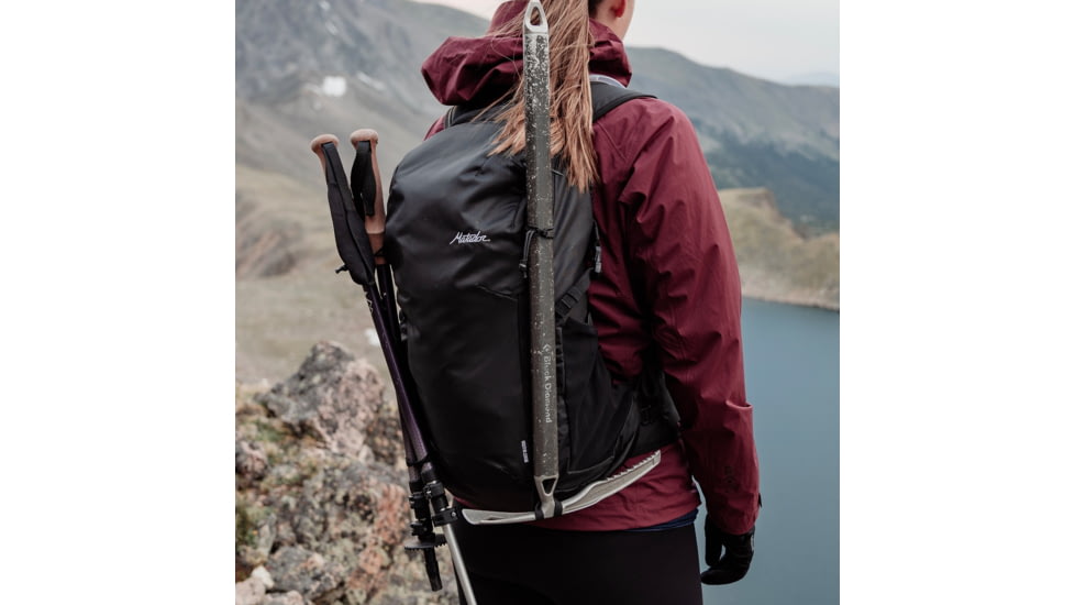 Matador Beast 18 Ultralight Technical Backpack, Charcoal/Black, MATBE18001BK