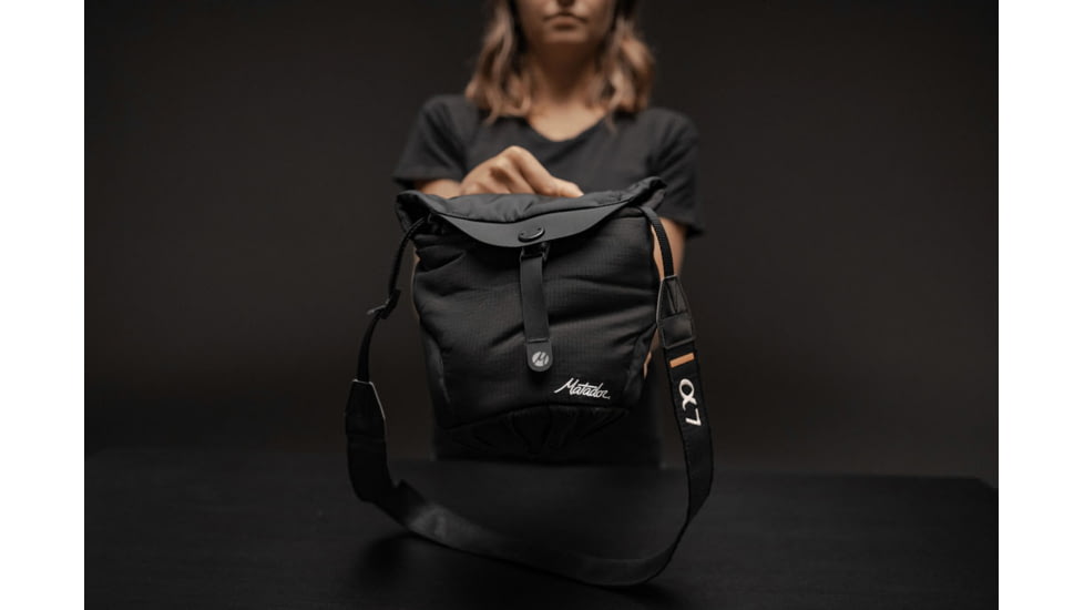 Matador Camera Base Layer, Charcoal/Black, One Size, MATCBL001BK