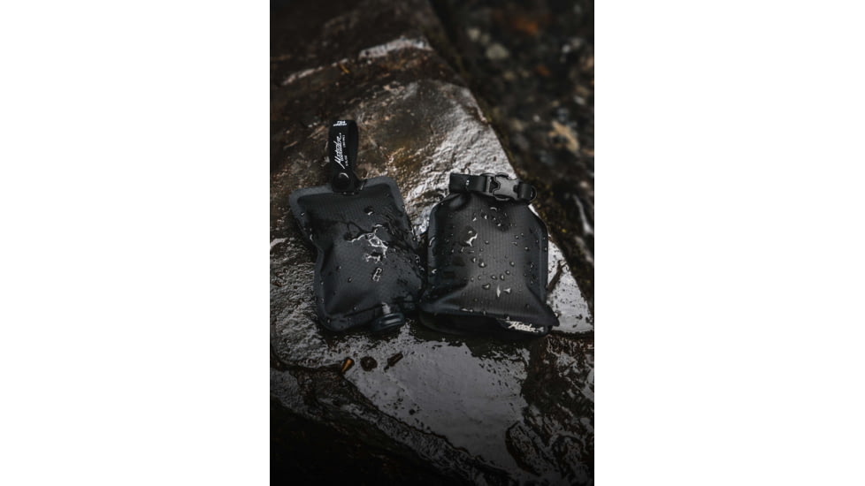 Matador FlatPak Soap Bar Case, Charcoal/Black, One Size, MATFPS1001B