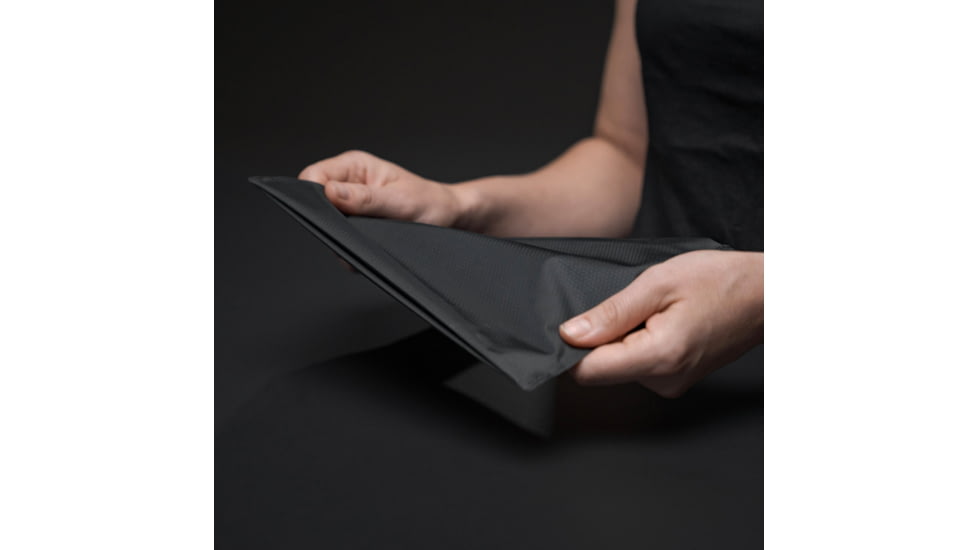 Matador FlatPak V2 Zipper Toiletry Case, Black, MATFP2Z001BK