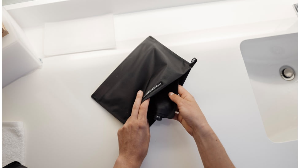 Matador FlatPak Zipper Toiletry Case, Charcoal/Black, One Size, MATFPZ001CH