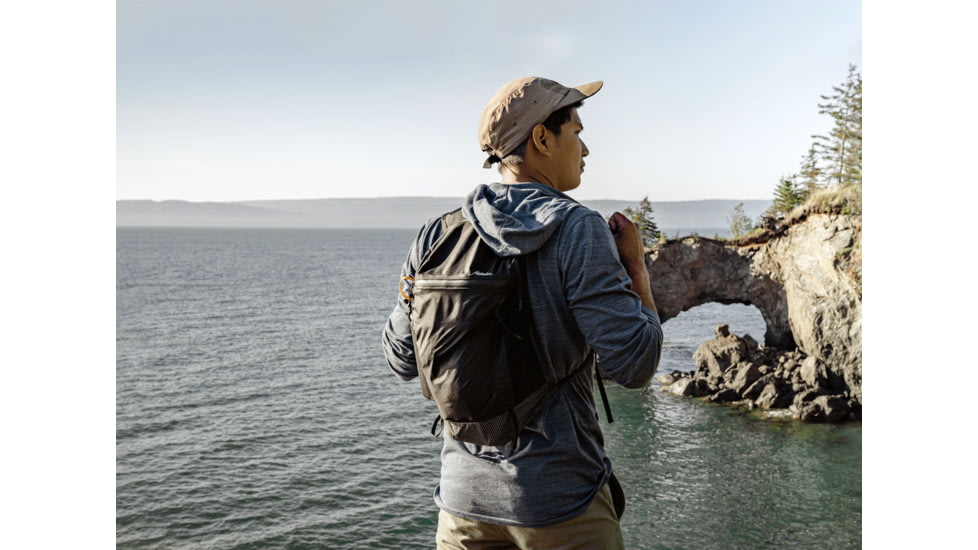 Matador Freefly 16 Packable Backpack, Charcoal/Black, MATFF163001BK