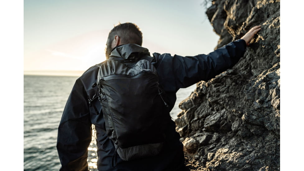 Matador Freefly 16 Packable Backpack, Charcoal/Black, MATFF163001BK