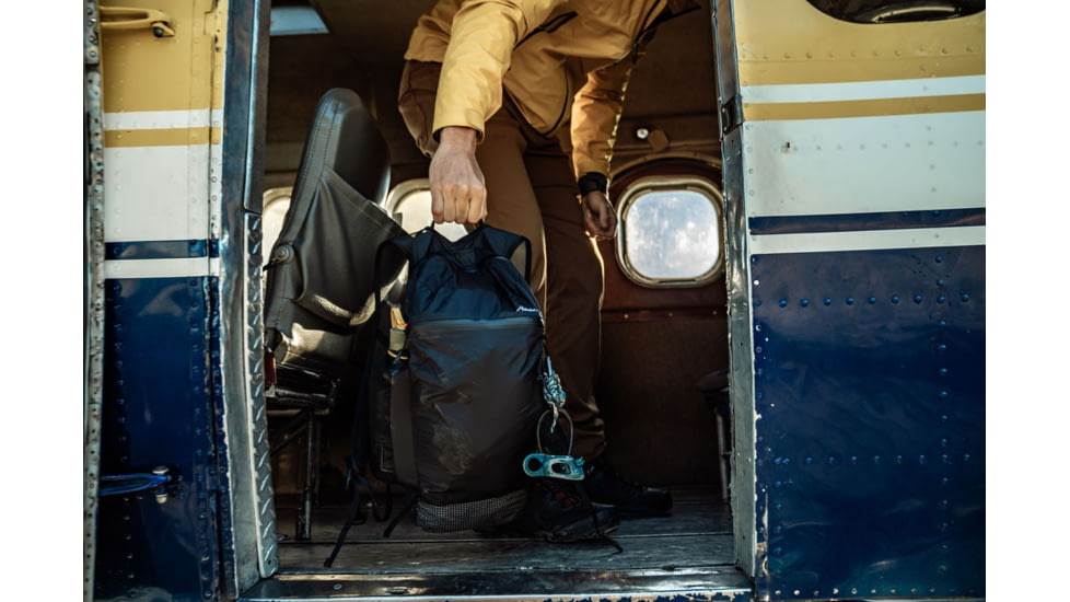 Matador Freefly 16 Packable Backpack, Charcoal/Black, MATFF163001BK