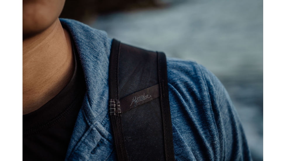 Matador Freefly 16 Packable Backpack, Charcoal/Black, MATFF163001BK