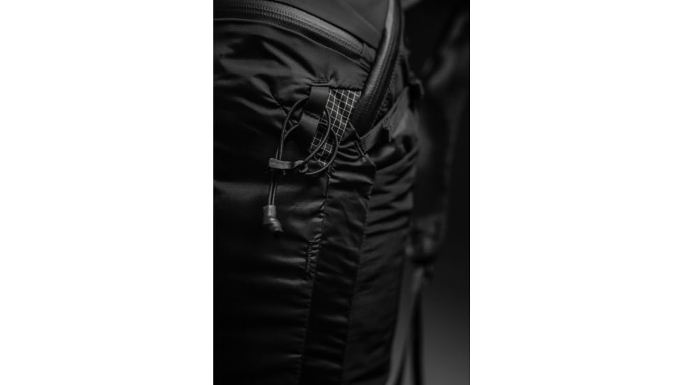 Matador Freefly 16 Packable Backpack, Charcoal/Black, MATFF163001BK