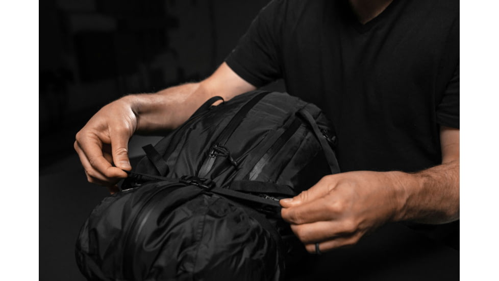 Matador Freefly Packable Duffle, Charcoal/Black, 30 liter, MATFFD001BK