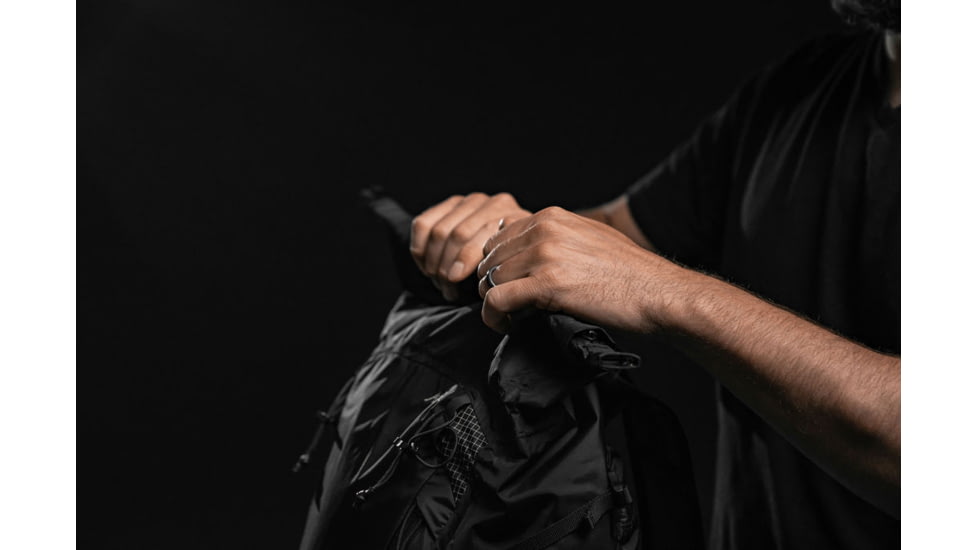 Matador Freerain 22 Waterproof Packable Backpack, Charcoal/Black, MATFR223001BK