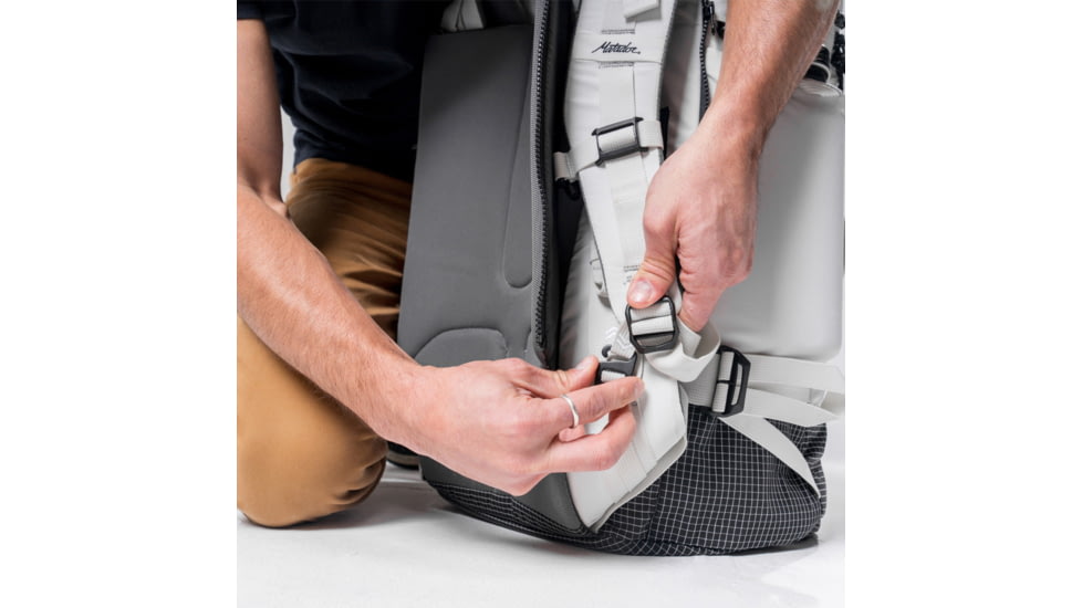 Matador GlobeRider 45L Travel Backpack, Arctic White, MATGR45001W