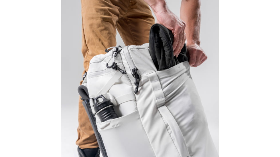 Matador GlobeRider 45L Travel Backpack, Arctic White, MATGR45001W