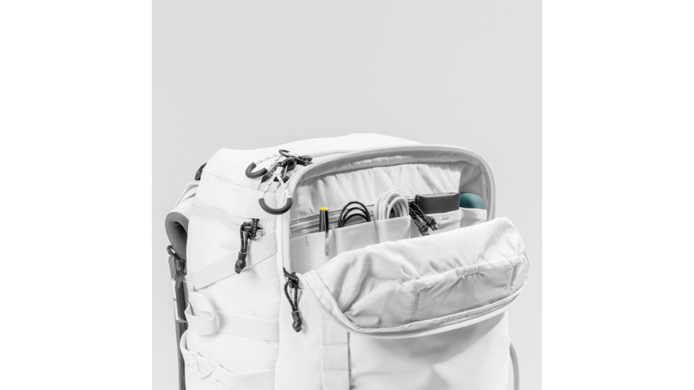 Matador GlobeRider 45L Travel Backpack, Arctic White, MATGR45001W