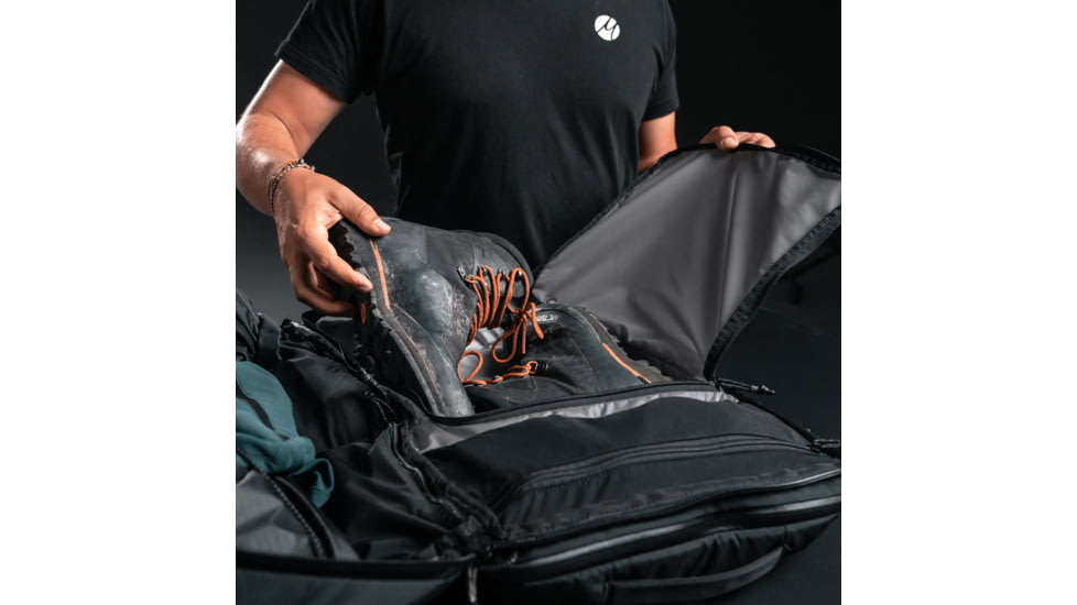 Matador GlobeRider 45L Travel Backpack, Black, MATGR45001BK