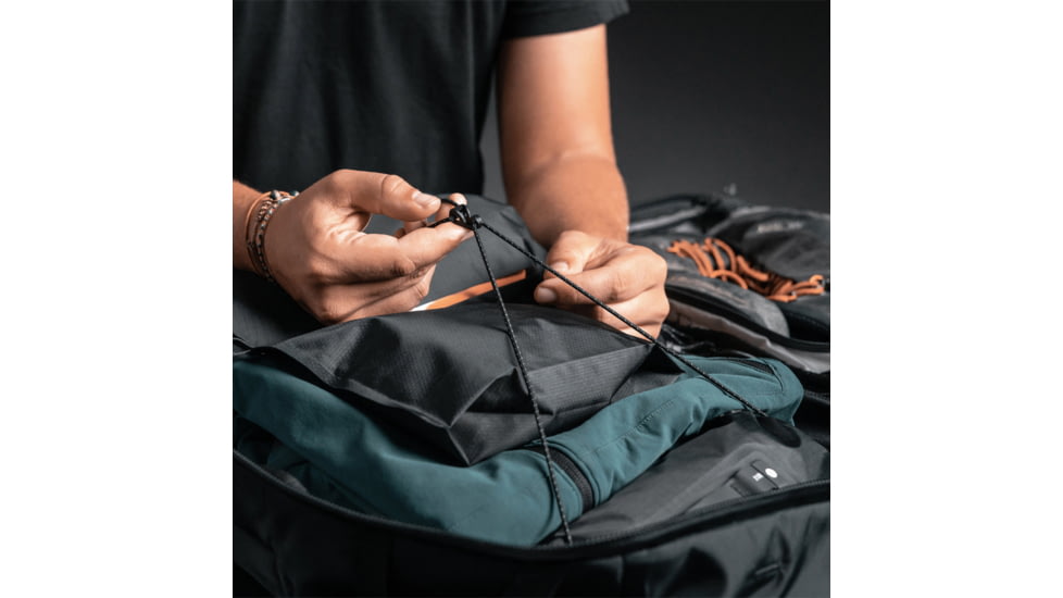 Matador GlobeRider 45L Travel Backpack, Black, MATGR45001BK