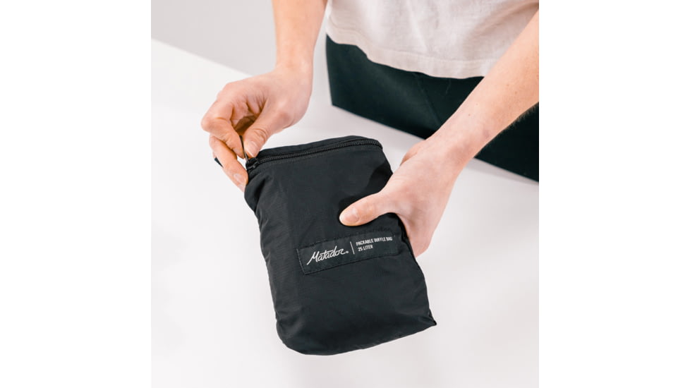 Matador ReFraction Packable Duffle Bag, Black, MATOG2W01BK