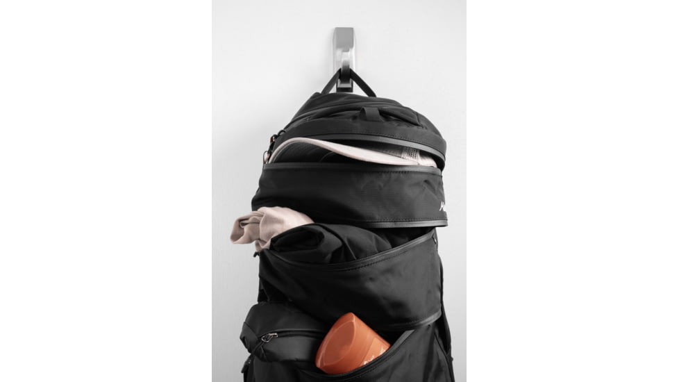 Matador Segmented Backpack, Charcoal/Black, 30 liter, MATSEG30001BK