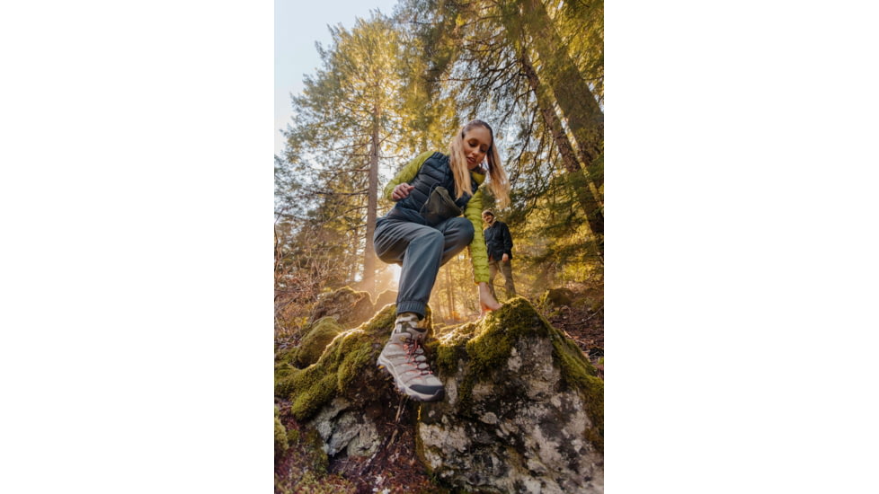 Merrell Moab 3 Mid WP Hiking Shoes - Womens, Bungee Cord, 9, J035848-9