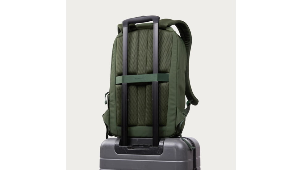 Moment 21L Everything Backpack, Olive, 106-191