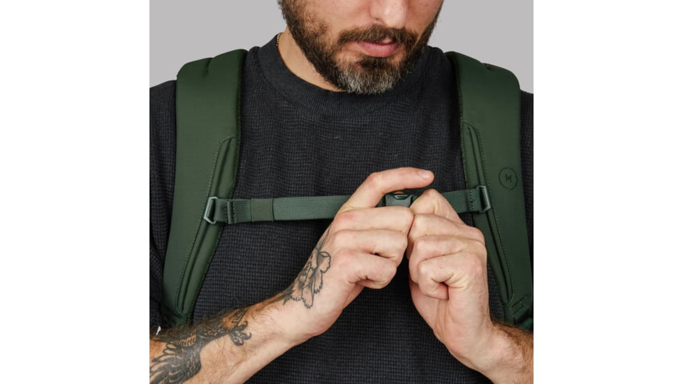 Moment 21L Everything Backpack, Olive, 106-191