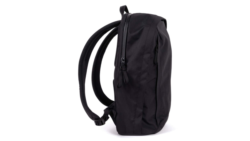 Moment 17L Everything Day Pack, Black, 106-175