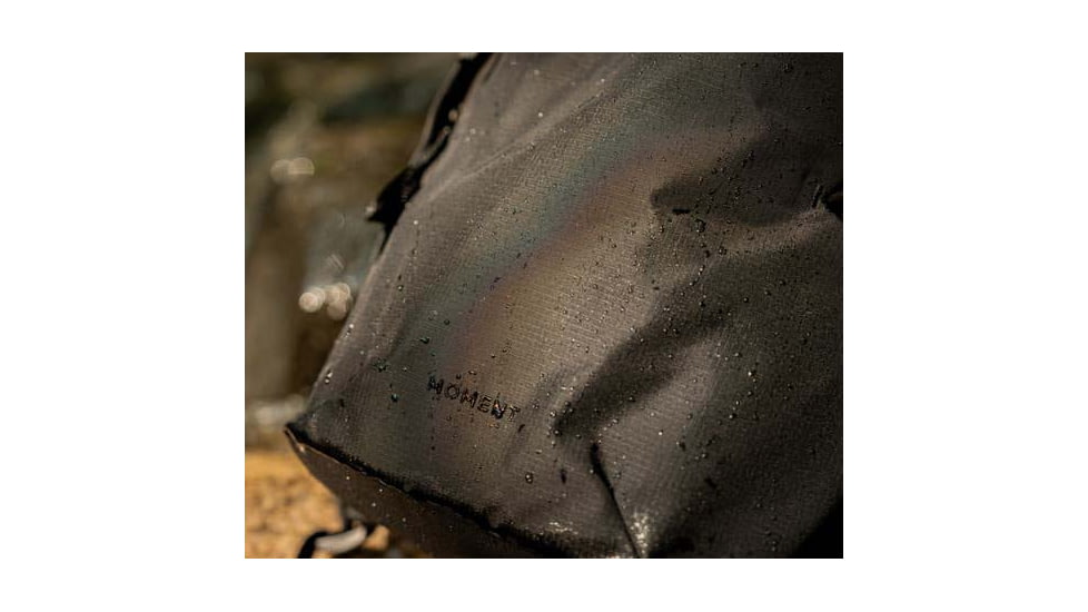 Moment 17L Everything Day Pack, Black, 106-175