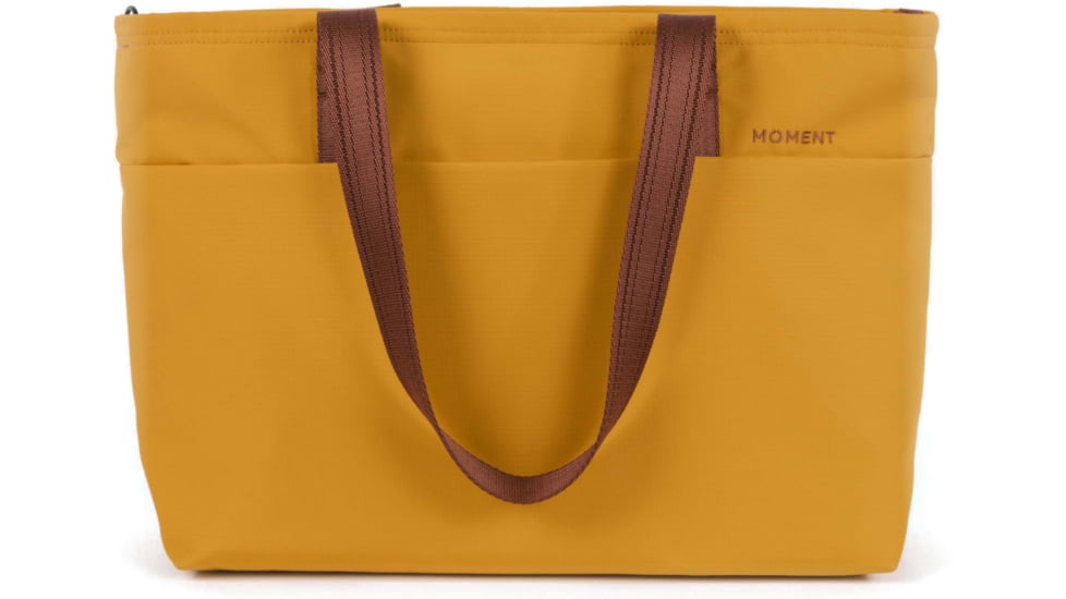 Moment 19L Everything Tech Tote, Workwear, 106-198
