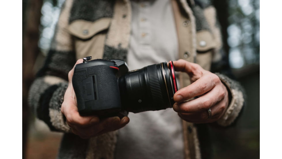 Moment 67mm CineFlare Streak Filter, Gold, 600-126