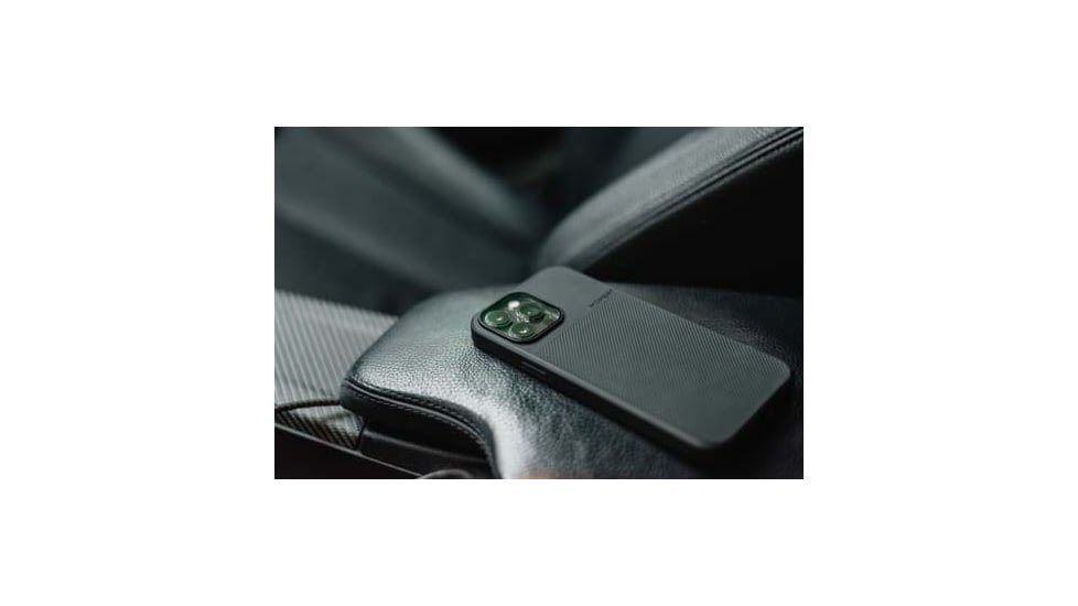 Moment CineClear Snap-On Protection Filter, for iPhone 13 Pro/Pro Max, Black, 600-122