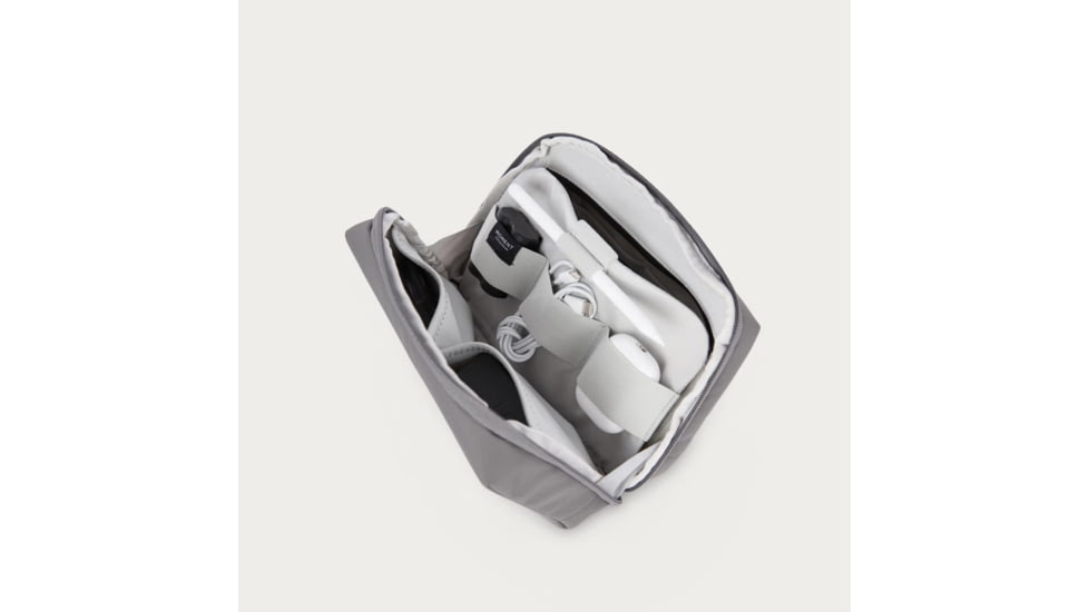 Moment Everything Tech Organizer, Grey, 106-222