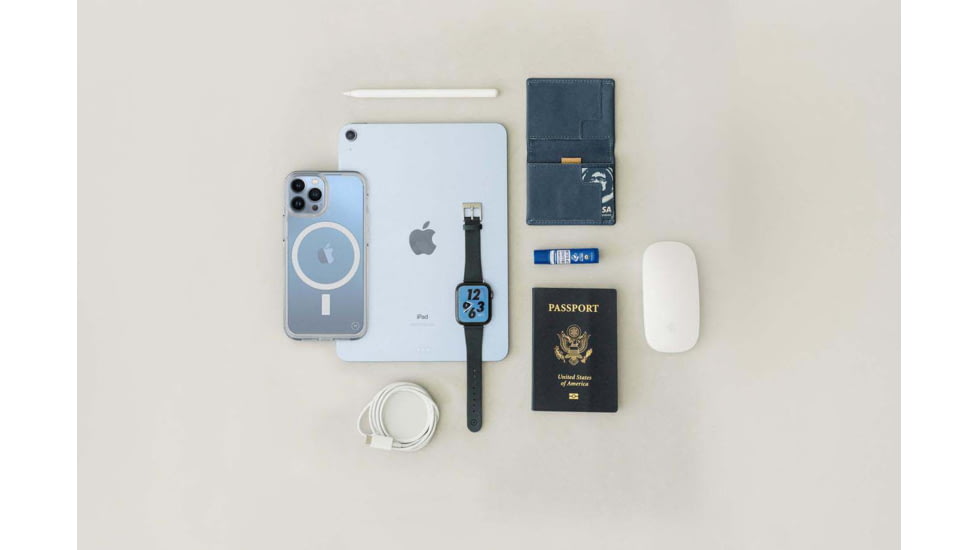 Moment iPhone 13 Pro Compatible w/MagSafe Case, Clear, 310-152