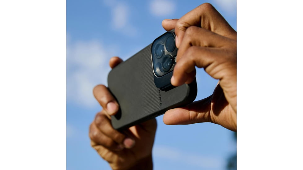 Moment iPhone - 15/16 Pro/Pro Max Mobile CineBloom 10% QuickLock Filter, 107-131