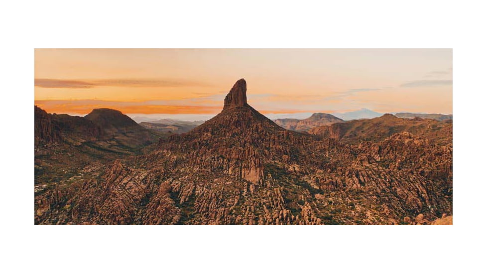 Moment M-Series, 1.33x Anamorphic Lens, Blue Flare, Black, 130-001