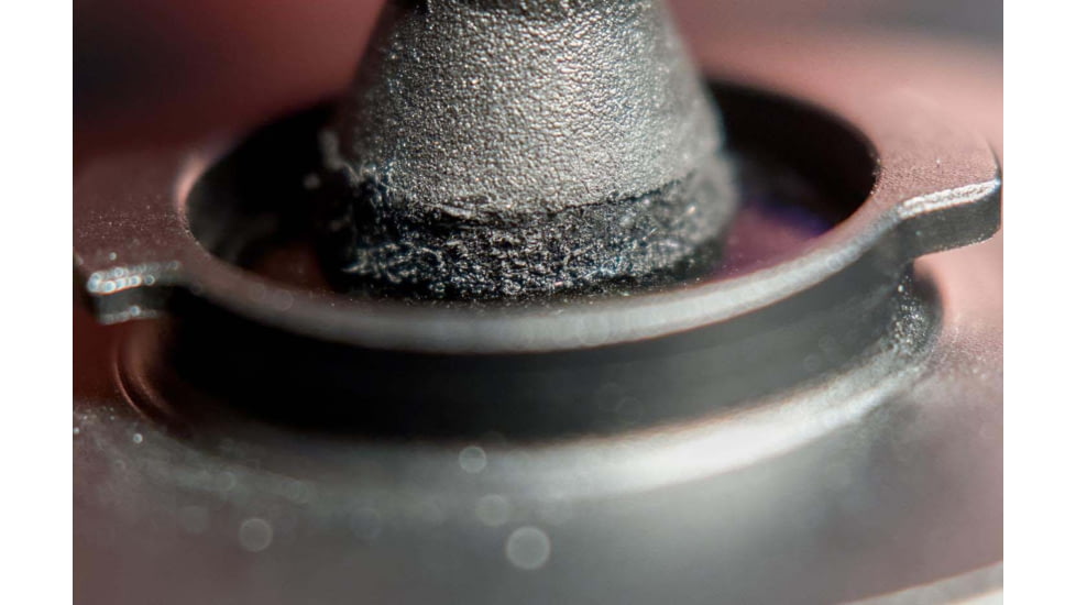 Moment Mobile Lens Cleaning Pen, Black, 150-101