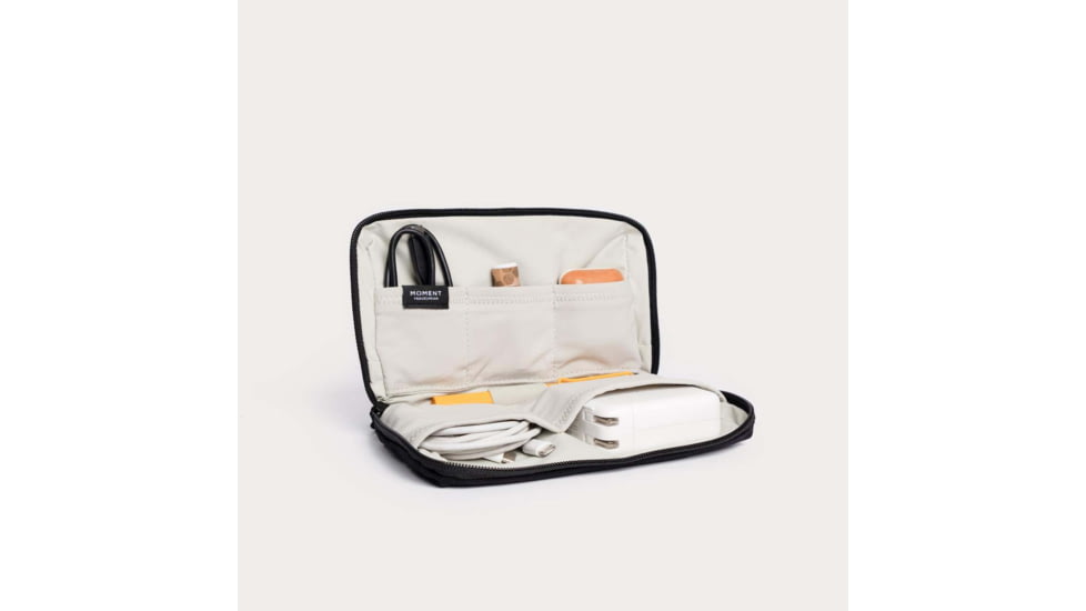 Moment MTW Tech Organizer Mini, Black, 106-144