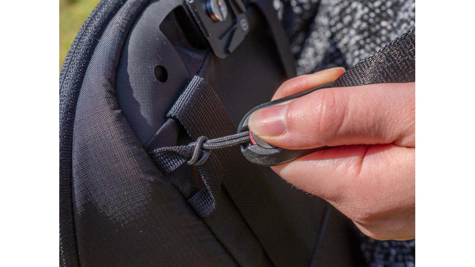 Moment Strohl Mountain Light Camera Loader, Black, 106-169