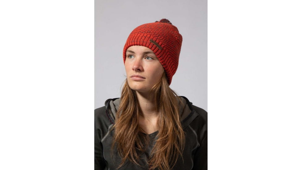 Montane Beta Bobble Beanie, Firefly Orange, One Size, HBEBBFIRO08