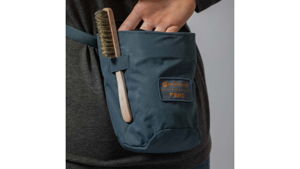 Montane Finger Jam Chalk Bag, Orion Blue, One Size, PFJCBORIO09