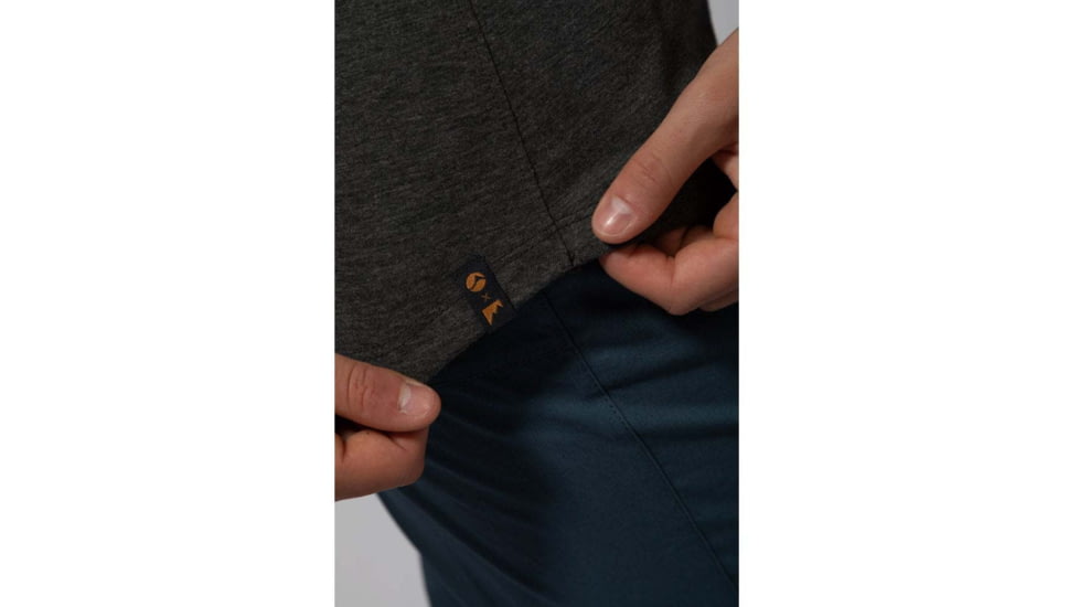 Montane Mono Long Sleeve T-Shirt - Womens, Charcoal, Extra Small, FMNLSCHAA09