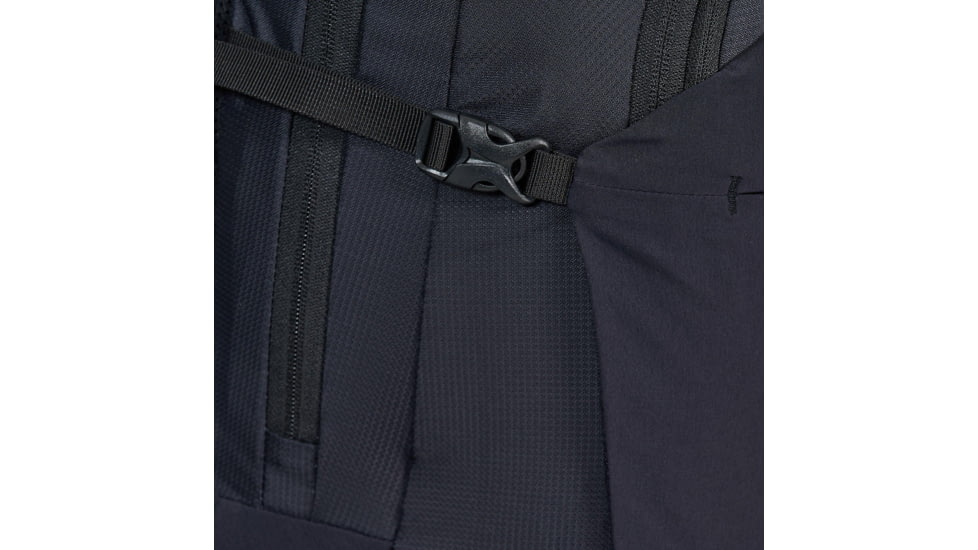 Montane Orbiton 25-28 Pack, Black, One Size, POR25BLAO13