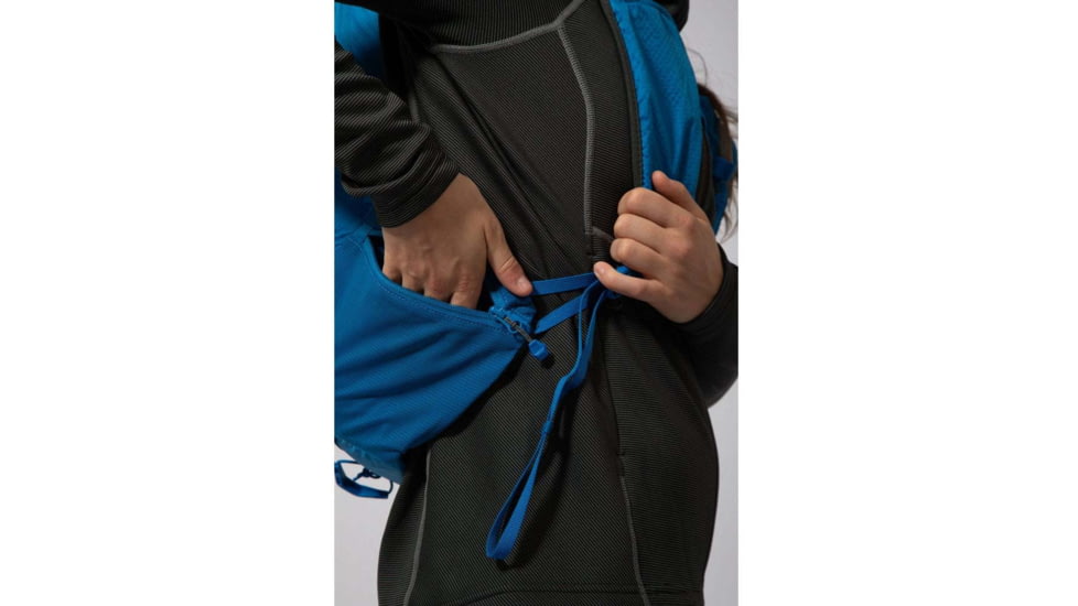 Montane Trailblazer 8 Daypack, Electric Blue, One Size, PTB08ELEO09